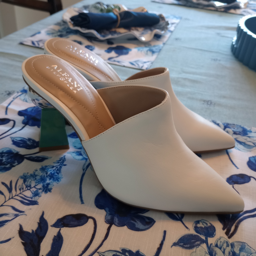 NWOT Alfani Women's White Mules with Artistic Multicolor Heel
